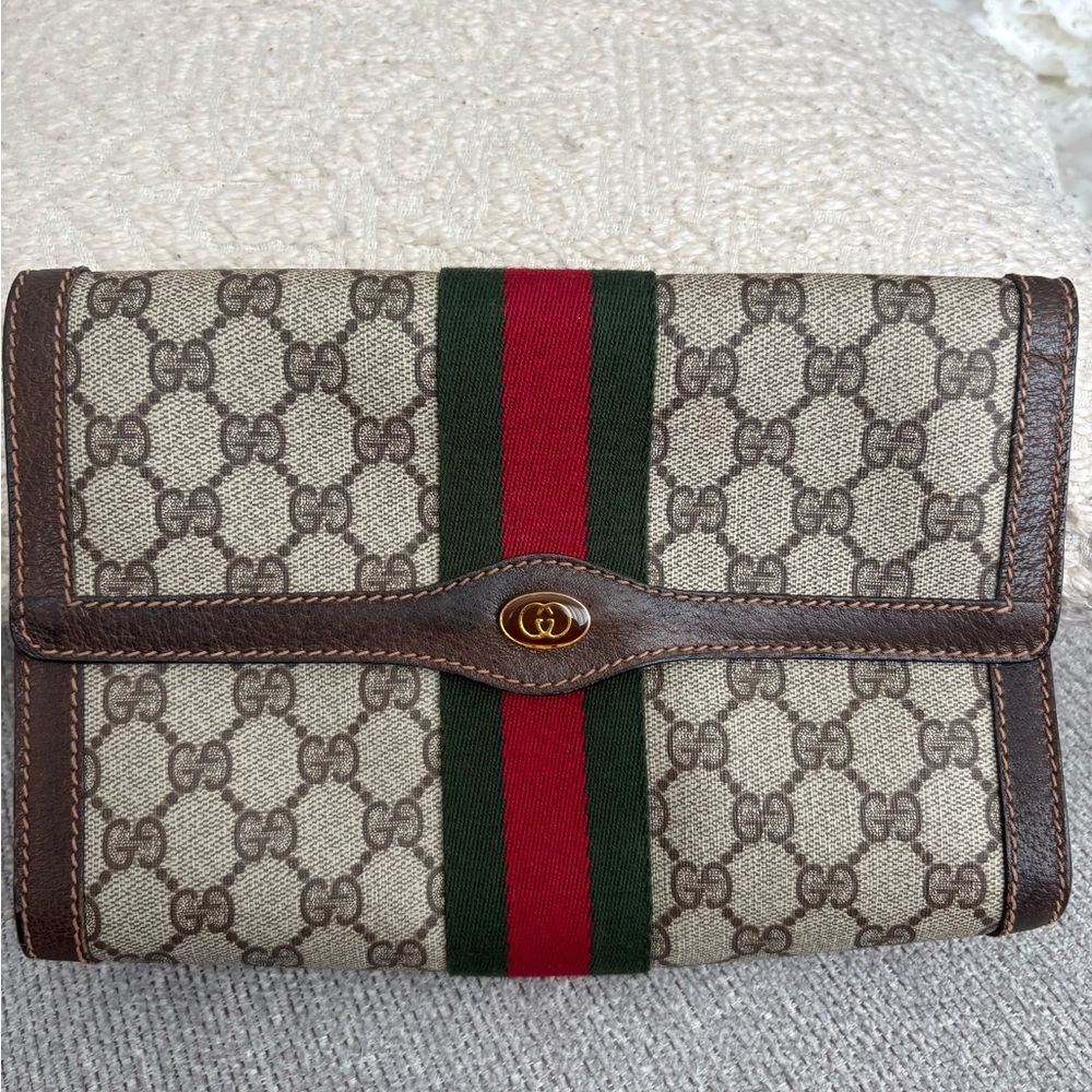 Gucci Brown Leather Logo Patch Tote Interior